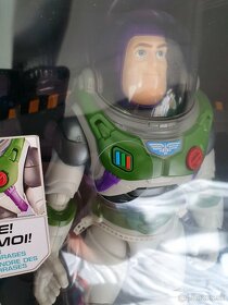 Buzz Lightyear hračka toy story - 13