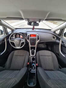 Opel Astra 1.3CDTI - 13