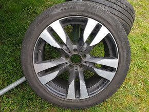 19 palcové kolesá, obuté Pirelli 245/45 R 19 - 13