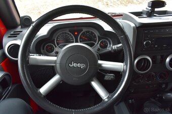 Jeep Wrangler 2.8 CRD SAHARA A/T - 13