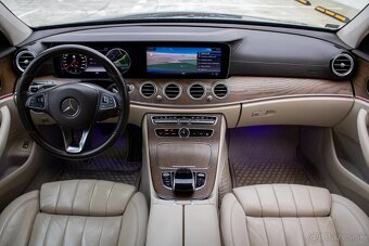 Mercedes-Benz E220d w213 A/T - 13