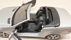 1:18 MERCEDES-BENZ SL-KLASSE - 13