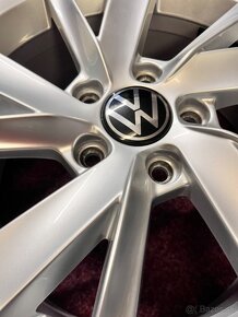 5x112 R16 originál Volkswagen golf 8. TOP STAV - 13