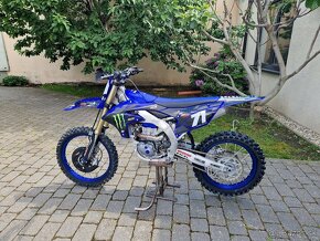 Yamaha YZF450 - 13