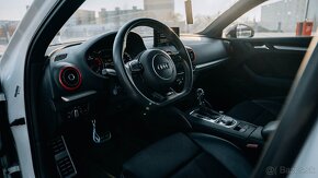 Na predaj: krásne biele Audi A3 8V - 13