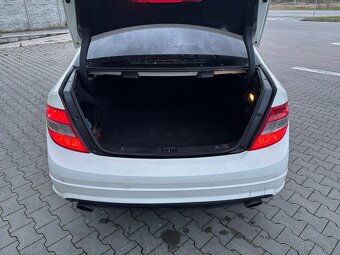 MERCEDES-BENZ C 320 CDI 4matic AMG packet - 13