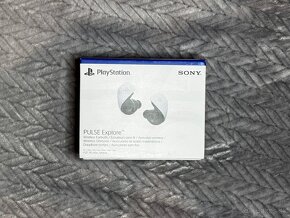 PlayStation 5 Pulse Explore + Spigen puzdro a obal - 13