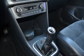 VW Polo 1.2 TSi Highline - 13