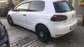 Volkswagen Golf - 13