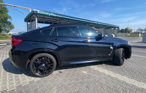 BMW X6M - 13