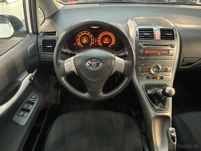 Toyota Auris 1.4 I VVT-i Sol 08 Edition - 13