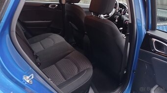 KIA Cee’d Sporty Wagon 1.4 MPI Silver - 13