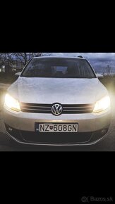 VW TOURAN 1.6 TDI   +  dialnicna znamka do 09 / 2025 - 13