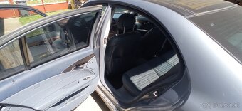 Mercedes-Benz E320 CDI ročník 2002 - 13