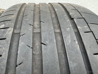 Kolesa 295/30 R22 - 13