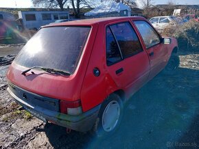 Peugeot 205 - 13