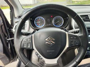 Suzuki SX4 S-CROSS AUTOMAT 1,6 4x4 Allgrip CVT - 13