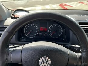 Volkswagen Jetta 2.5 125kw/A6 mk5 - 13