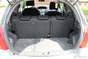 Toyota Yaris 1.0 TB 3D, 2006 - 13