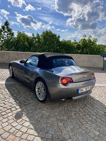 Predám cabrio BMW z4 2,5i 141kw e85 - 13