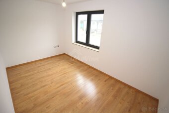 NOVOSTAVBA v ŠTANDARDE Partizánske s poz. 423m² - 13