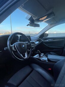 BMW 520d 2019/11 G31 - 13