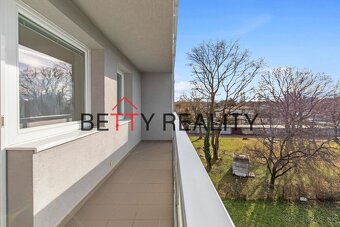 PRENÁJOM 4i BA ruž.- TRNÁVKA - 87 m2, zariad, 3x loggia, - 13