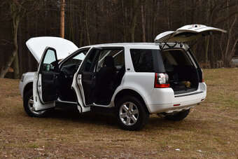 LAND ROVER Freelander 2, 2.2l, rv 2011, 207000km - 13