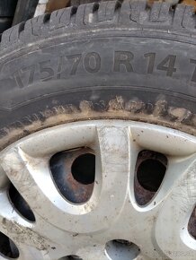 Zimne pneumatiky hyundai i20 175/70R14T - 13