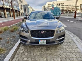 Jaguar F-Pace P250 Prestige AWD A/T - 13