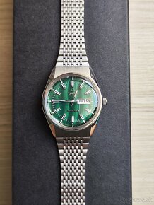 TIMEX Q Diver Reissue GMT - Green & Silver + Originál box - 13