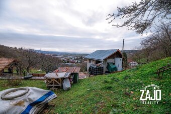 NA PREDAJ I ZÁHRADKA PRIAMO V NOVOM MESTE NAD VÁHOM - 13