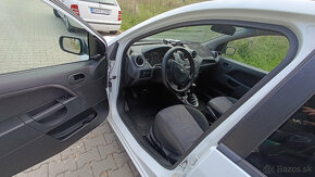 Predám: FORD FIESTA  benzín 1250ccm 16 ventil 55 kW rv 2007 - 13