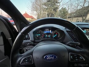 Ford kuga 2.0 tdci 4x4 (110kw) 102 000 km - 13