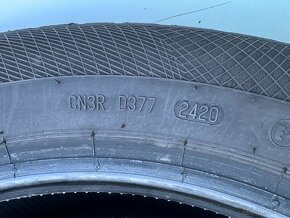 PREDÁM 4 kusy zimné pneumatiky CONTINENTAL 215/55 R17 98V XL - 13