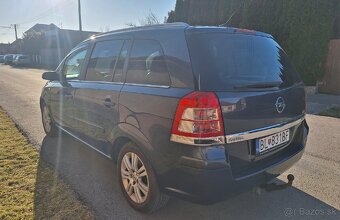 Opel zafira - 13