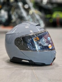 Schuberth C5 - 13