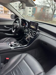 Mercedes c220d AMGLine 4matic 7gTronic - 13