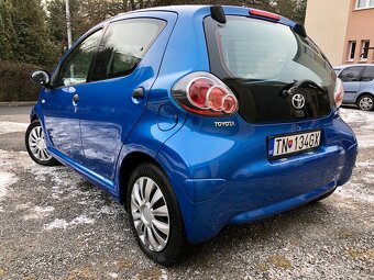 Toyota aygo 1.0 benzin rv 2010 - 13