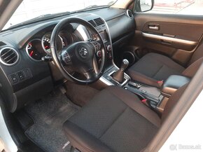 Suzuki Grand Vitara 2,4 benzin - 13