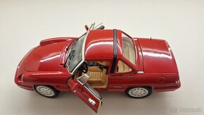 1:18 ALFA ROMEO SPIDER ,1 - 13