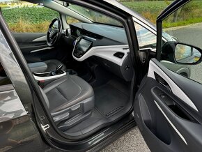 Opel Ampera-e, 62kWh, SoH 94%, Full Výbava - 13