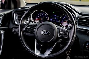 Kia Ceed 1,4 T-GDi 7DCT Gold+NAVI (v záruke,ťažné,1.majiteľ) - 13