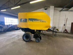 Predávam balíkovač lis New Holland s variabilnou  komorou - 13