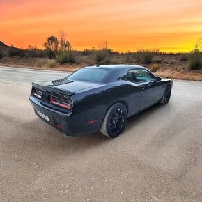 DODGE CHALLENGER R/T 5.7 V8 2023/3 28800km - 13