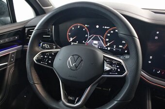 Volkswagen-Touareg 3.0 V6 TDI 4Motion R-Line - 13