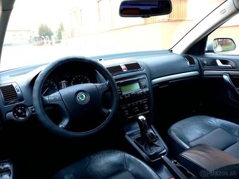 ŠKODA OCTAVIA COMBI 1.9TDI ELEGANCE 2008. - 13