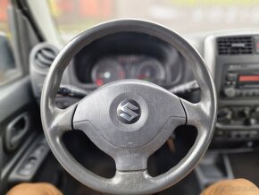 Suzuki Jimny 1.3i 63 kW 4x4 - 13