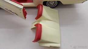 1:18 FORD THUNDERBIRD 63 - 13