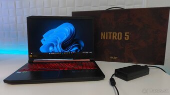 Acer Nitro 5 AN515-54 - 13